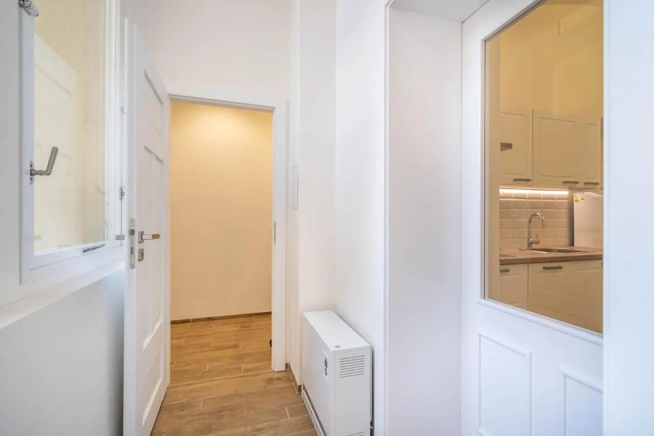 Dlazdena Apartments Prague