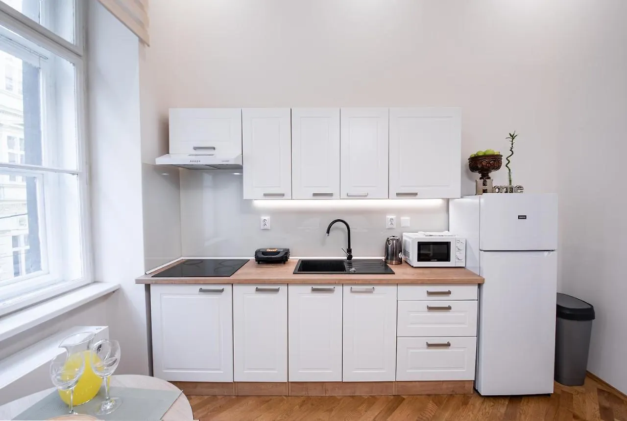 Dlazdena Apartments Prague