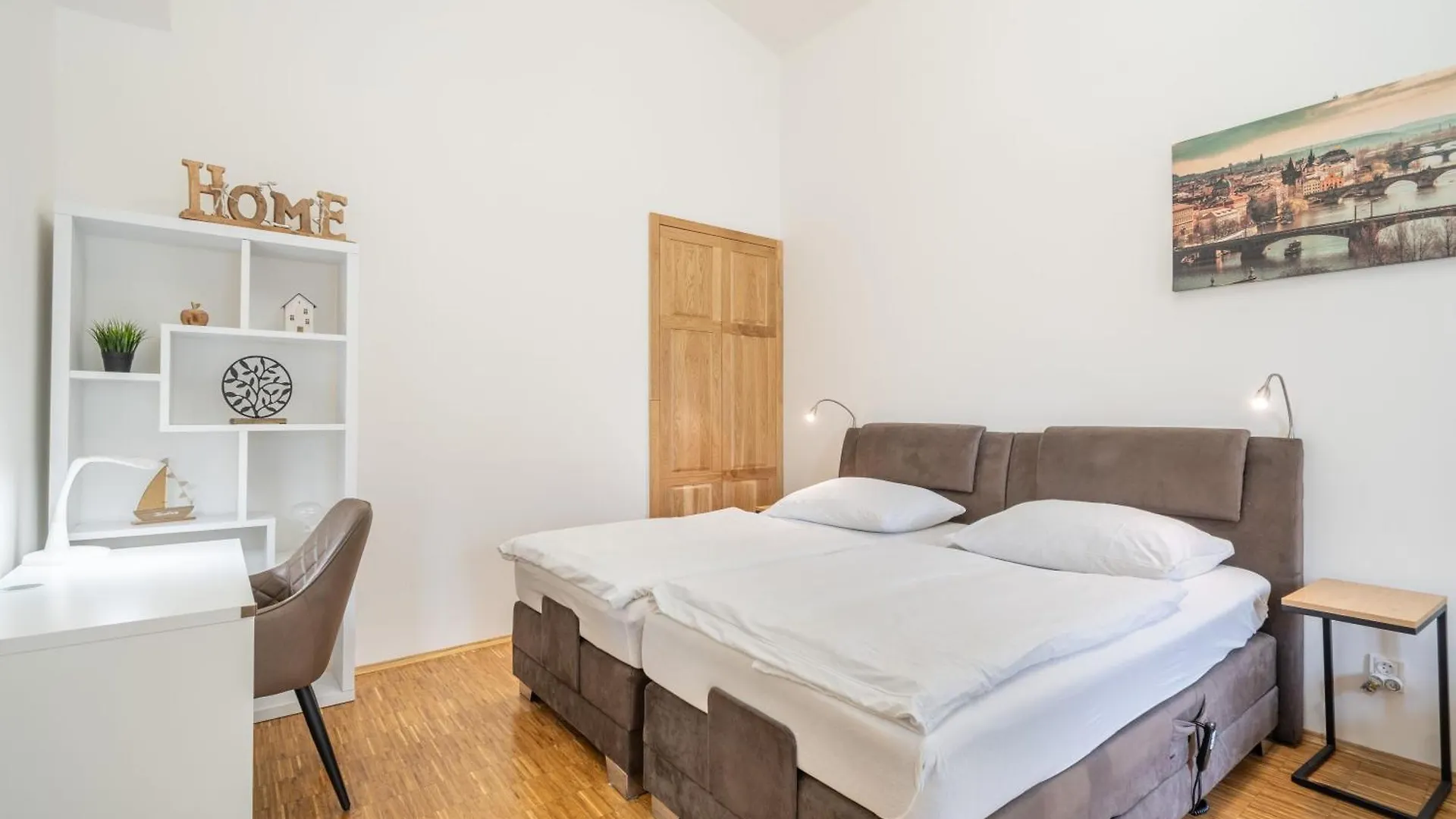 Dlazdena Apartments Prague