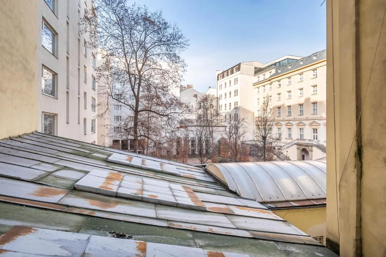 Dlazdena Apartments Praha